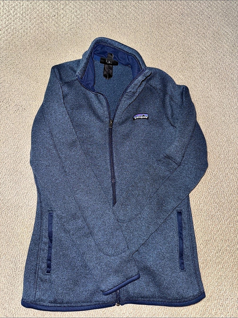 Patagonia Fleece zip up in navy blue Size Medium